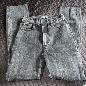 black abercrombie mom jeans